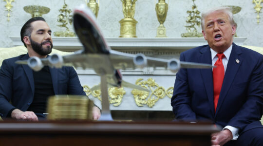 Two presidents meet in the Oval Office, with a model plane in the foreground