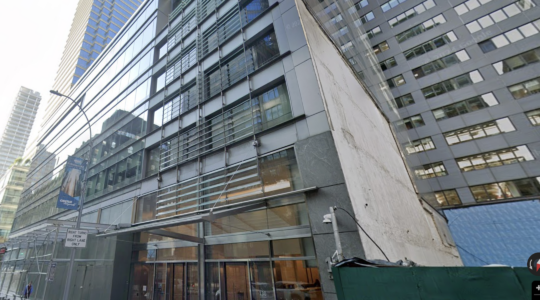 A view of UJA-Federation of New York's headquarters in Midtown Manhattan. (Screenshot from Google Maps)